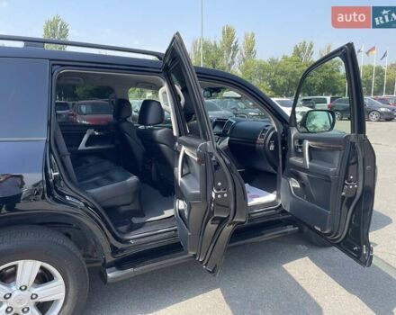 Черный Тойота Ленд Крузер, объемом двигателя 4.5 л и пробегом 338 тыс. км за 29500 $, фото 16 на Automoto.ua