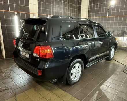 Черный Тойота Ленд Крузер, объемом двигателя 4.46 л и пробегом 140 тыс. км за 41000 $, фото 2 на Automoto.ua