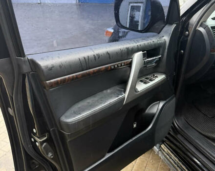 Чорний Тойота Ленд Крузер, об'ємом двигуна 4.46 л та пробігом 149 тис. км за 29500 $, фото 16 на Automoto.ua