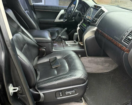 Чорний Тойота Ленд Крузер, об'ємом двигуна 4.46 л та пробігом 149 тис. км за 29500 $, фото 27 на Automoto.ua