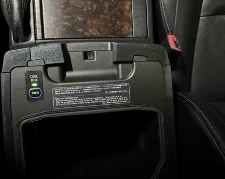 Чорний Тойота Ленд Крузер, об'ємом двигуна 4.5 л та пробігом 267 тис. км за 34900 $, фото 35 на Automoto.ua