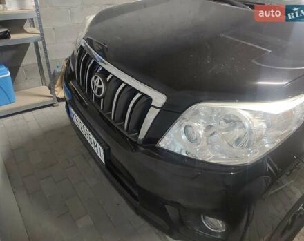 Черный Тойота Ленд Крузер, объемом двигателя 2.69 л и пробегом 241 тыс. км за 21000 $, фото 3 на Automoto.ua