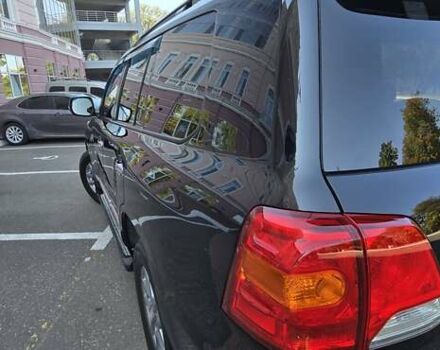 Чорний Тойота Ленд Крузер, об'ємом двигуна 4.61 л та пробігом 305 тис. км за 29000 $, фото 2 на Automoto.ua