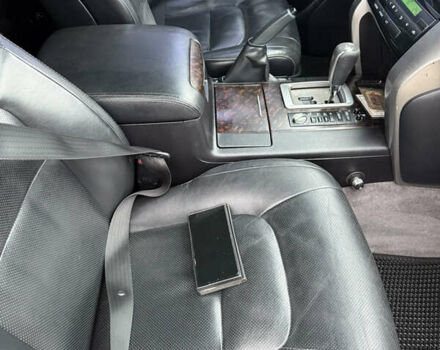 Чорний Тойота Ленд Крузер, об'ємом двигуна 4.46 л та пробігом 149 тис. км за 29500 $, фото 30 на Automoto.ua