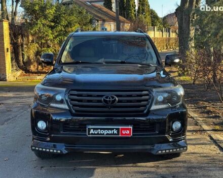 Черный Тойота Ленд Крузер, объемом двигателя 4.6 л и пробегом 192 тыс. км за 35990 $, фото 1 на Automoto.ua