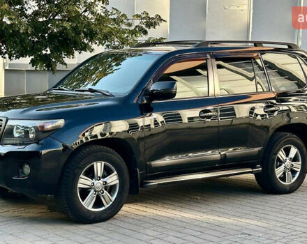 Чорний Тойота Ленд Крузер, об'ємом двигуна 4.46 л та пробігом 290 тис. км за 39000 $, фото 1 на Automoto.ua