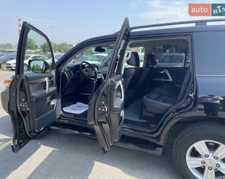 Черный Тойота Ленд Крузер, объемом двигателя 4.5 л и пробегом 338 тыс. км за 29500 $, фото 12 на Automoto.ua