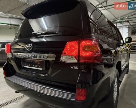 Чорний Тойота Ленд Крузер, об'ємом двигуна 4.5 л та пробігом 267 тис. км за 34900 $, фото 13 на Automoto.ua