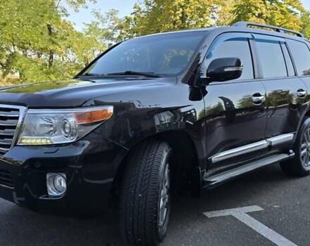 Чорний Тойота Ленд Крузер, об'ємом двигуна 4.61 л та пробігом 305 тис. км за 29000 $, фото 4 на Automoto.ua