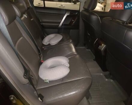 Черный Тойота Ленд Крузер, объемом двигателя 2.69 л и пробегом 241 тыс. км за 21000 $, фото 14 на Automoto.ua