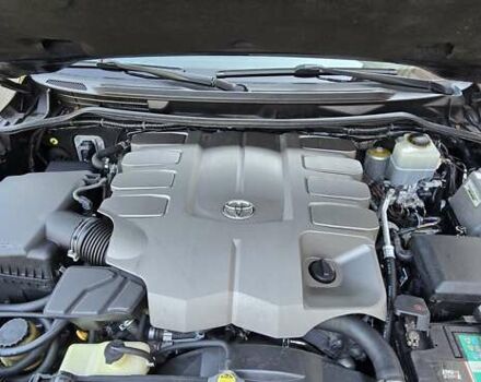 Чорний Тойота Ленд Крузер, об'ємом двигуна 4.61 л та пробігом 305 тис. км за 29000 $, фото 42 на Automoto.ua