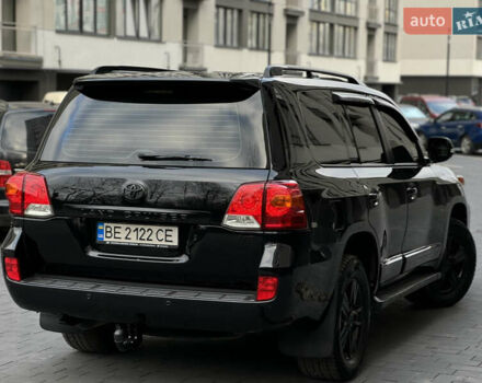 Чорний Тойота Ленд Крузер, об'ємом двигуна 4.46 л та пробігом 285 тис. км за 27800 $, фото 4 на Automoto.ua