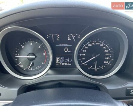 Черный Тойота Ленд Крузер, объемом двигателя 4.5 л и пробегом 338 тыс. км за 29500 $, фото 35 на Automoto.ua