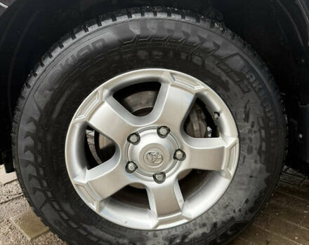 Чорний Тойота Ленд Крузер, об'ємом двигуна 4.46 л та пробігом 149 тис. км за 29500 $, фото 13 на Automoto.ua