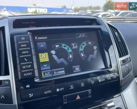 Черный Тойота Ленд Крузер, объемом двигателя 4.5 л и пробегом 338 тыс. км за 29500 $, фото 31 на Automoto.ua