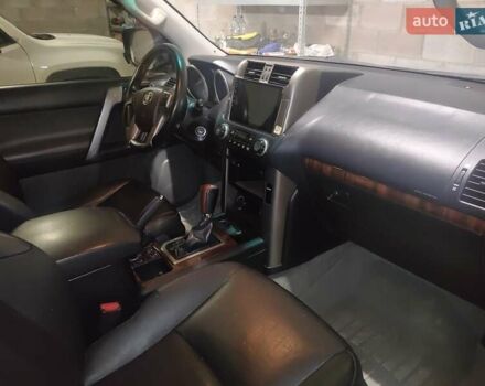 Черный Тойота Ленд Крузер, объемом двигателя 2.69 л и пробегом 241 тыс. км за 21000 $, фото 7 на Automoto.ua