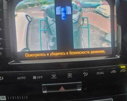 Чорний Тойота Ленд Крузер, об'ємом двигуна 4.46 л та пробігом 300 тис. км за 33000 $, фото 16 на Automoto.ua