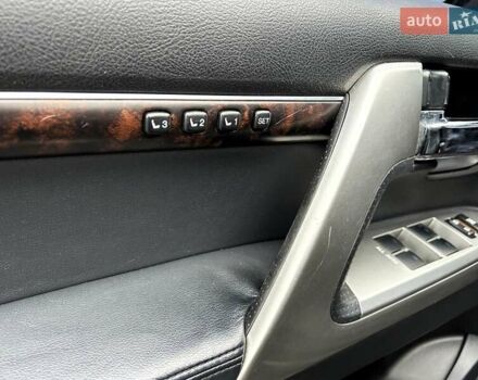 Черный Тойота Ленд Крузер, объемом двигателя 4.46 л и пробегом 149 тыс. км за 34700 $, фото 48 на Automoto.ua