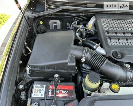 Черный Тойота Ленд Крузер, объемом двигателя 4.46 л и пробегом 137 тыс. км за 32500 $, фото 52 на Automoto.ua
