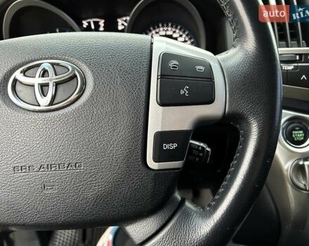 Черный Тойота Ленд Крузер, объемом двигателя 4.46 л и пробегом 149 тыс. км за 34700 $, фото 32 на Automoto.ua