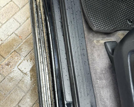 Чорний Тойота Ленд Крузер, об'ємом двигуна 4.46 л та пробігом 149 тис. км за 29500 $, фото 18 на Automoto.ua