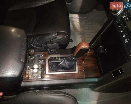 Черный Тойота Ленд Крузер, объемом двигателя 2.69 л и пробегом 241 тыс. км за 21000 $, фото 9 на Automoto.ua