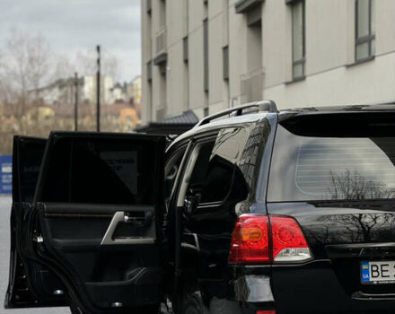 Чорний Тойота Ленд Крузер, об'ємом двигуна 4.46 л та пробігом 285 тис. км за 27800 $, фото 13 на Automoto.ua