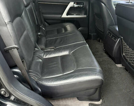 Чорний Тойота Ленд Крузер, об'ємом двигуна 4.46 л та пробігом 149 тис. км за 29500 $, фото 25 на Automoto.ua