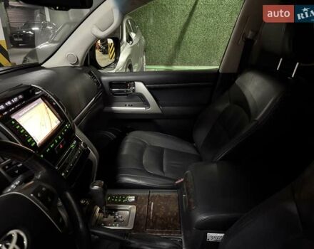 Чорний Тойота Ленд Крузер, об'ємом двигуна 4.5 л та пробігом 267 тис. км за 34900 $, фото 19 на Automoto.ua