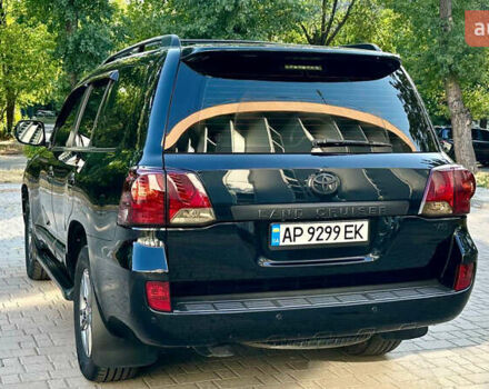 Чорний Тойота Ленд Крузер, об'ємом двигуна 4.46 л та пробігом 290 тис. км за 39000 $, фото 7 на Automoto.ua