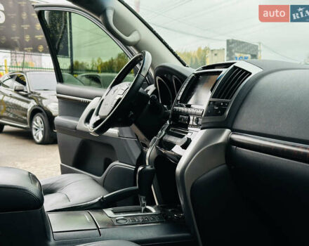 Черный Тойота Ленд Крузер, объемом двигателя 4.61 л и пробегом 197 тыс. км за 34500 $, фото 25 на Automoto.ua