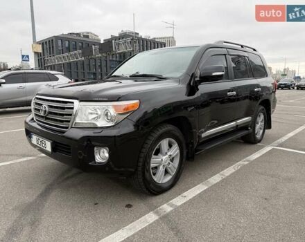 Черный Тойота Ленд Крузер, объемом двигателя 4.46 л и пробегом 300 тыс. км за 26300 $, фото 19 на Automoto.ua