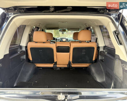 Черный Тойота Ленд Крузер, объемом двигателя 0 л и пробегом 219 тыс. км за 29600 $, фото 30 на Automoto.ua