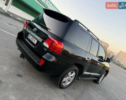 Черный Тойота Ленд Крузер, объемом двигателя 4.46 л и пробегом 256 тыс. км за 27500 $, фото 1 на Automoto.ua