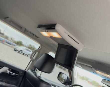 Черный Тойота Ленд Крузер, объемом двигателя 4.5 л и пробегом 130 тыс. км за 50000 $, фото 27 на Automoto.ua