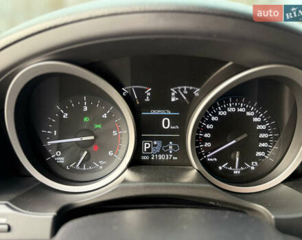 Черный Тойота Ленд Крузер, объемом двигателя 0 л и пробегом 219 тыс. км за 29600 $, фото 57 на Automoto.ua