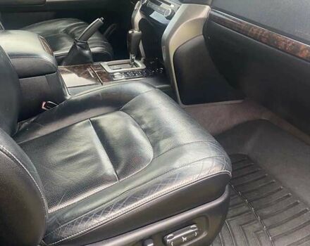 Черный Тойота Ленд Крузер, объемом двигателя 4.46 л и пробегом 285 тыс. км за 38000 $, фото 8 на Automoto.ua