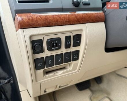 Черный Тойота Ленд Крузер, объемом двигателя 4.46 л и пробегом 300 тыс. км за 26300 $, фото 33 на Automoto.ua