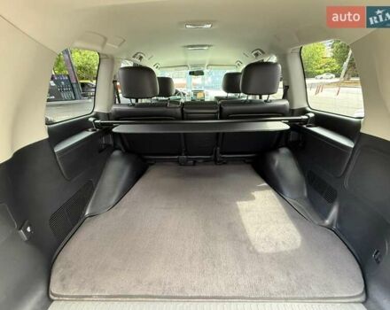 Черный Тойота Ленд Крузер, объемом двигателя 4.5 л и пробегом 190 тыс. км за 39000 $, фото 19 на Automoto.ua