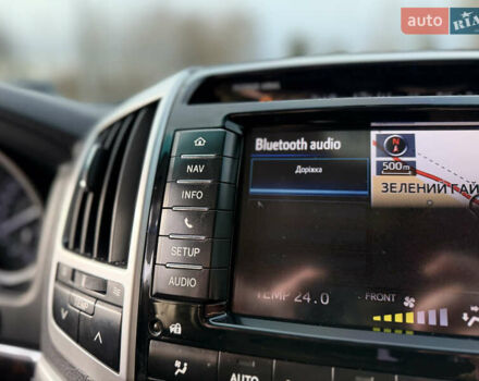 Черный Тойота Ленд Крузер, объемом двигателя 0 л и пробегом 219 тыс. км за 29600 $, фото 62 на Automoto.ua