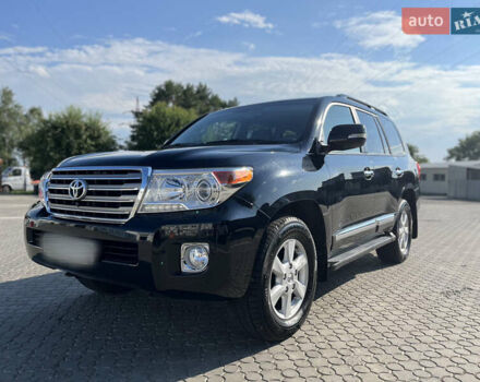 Черный Тойота Ленд Крузер, объемом двигателя 4.5 л и пробегом 60 тыс. км за 44000 $, фото 6 на Automoto.ua