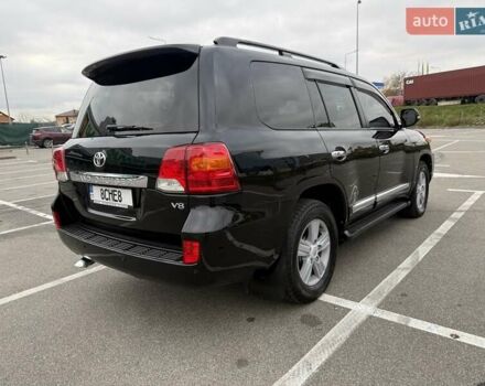 Черный Тойота Ленд Крузер, объемом двигателя 4.46 л и пробегом 300 тыс. км за 26300 $, фото 11 на Automoto.ua