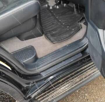 Черный Тойота Ленд Крузер, объемом двигателя 4.5 л и пробегом 212 тыс. км за 42000 $, фото 15 на Automoto.ua