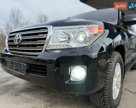 Черный Тойота Ленд Крузер, объемом двигателя 0 л и пробегом 219 тыс. км за 29600 $, фото 86 на Automoto.ua