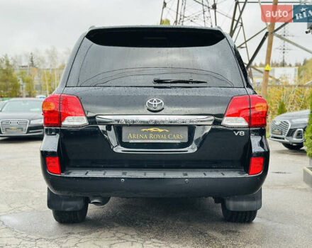 Черный Тойота Ленд Крузер, объемом двигателя 4.61 л и пробегом 197 тыс. км за 34500 $, фото 10 на Automoto.ua