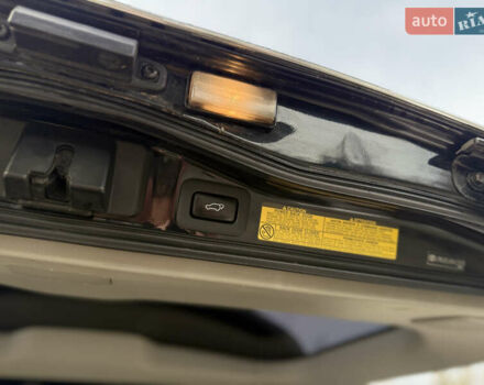 Черный Тойота Ленд Крузер, объемом двигателя 0 л и пробегом 219 тыс. км за 29600 $, фото 29 на Automoto.ua