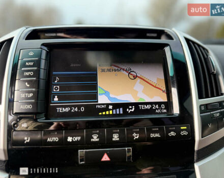 Черный Тойота Ленд Крузер, объемом двигателя 0 л и пробегом 219 тыс. км за 29600 $, фото 61 на Automoto.ua