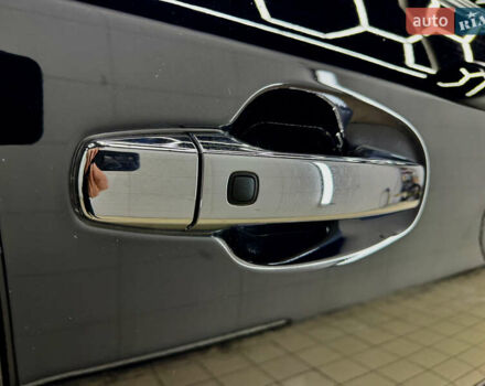 Черный Тойота Ленд Крузер, объемом двигателя 4.5 л и пробегом 318 тыс. км за 28990 $, фото 25 на Automoto.ua