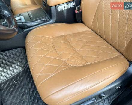 Черный Тойота Ленд Крузер, объемом двигателя 0 л и пробегом 219 тыс. км за 29600 $, фото 49 на Automoto.ua