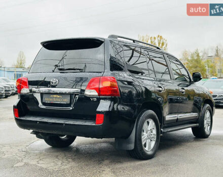 Черный Тойота Ленд Крузер, объемом двигателя 4.61 л и пробегом 197 тыс. км за 34500 $, фото 9 на Automoto.ua